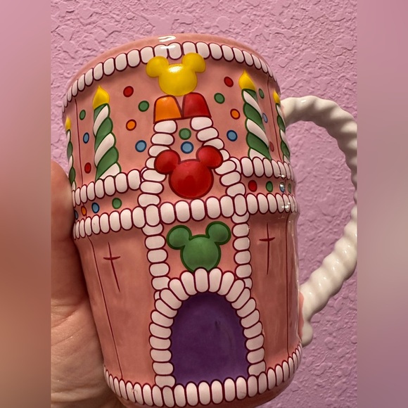 Disney World Magic Kingdom 25th Cake Castle Cinderella Castle Coffee Mug - Picture 2 of 7